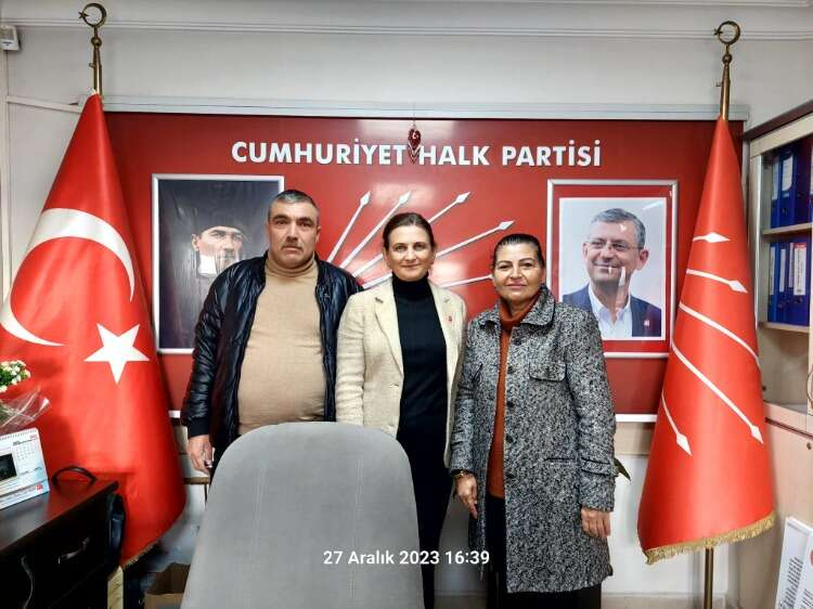 Emekliler Partisi Uşak İl Başkanı CHP Uşak İl Başkanı Sevinç Soyer Yazgan ile